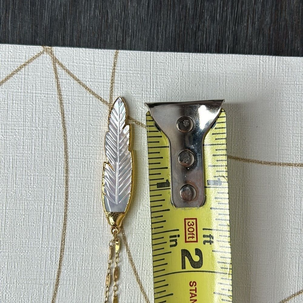 Mother of Pearl And Gold-filled Feather Necklace, 20’ - Picture 4 of 6